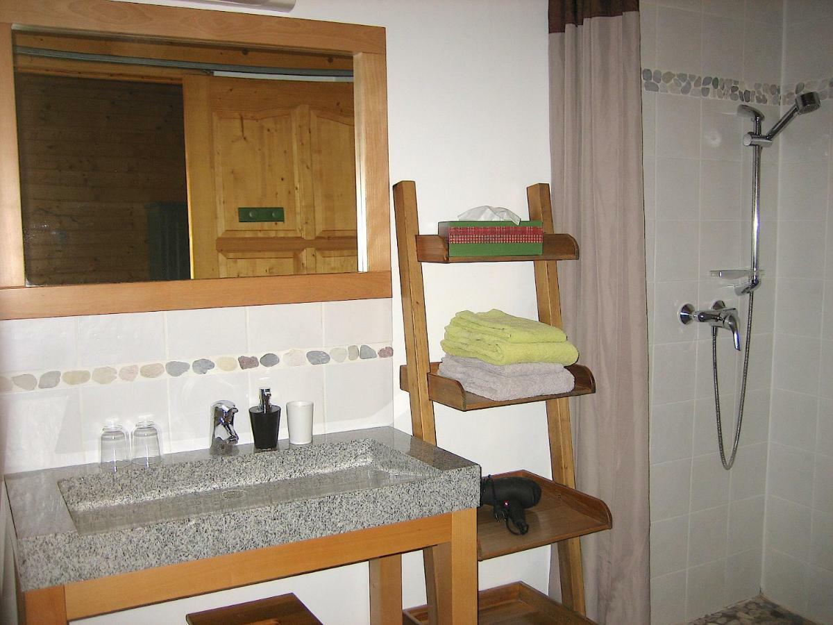 Chambres D'Hotes La Pierre D'Oran LʼArgentière-la-Bessée Dış mekan fotoğraf