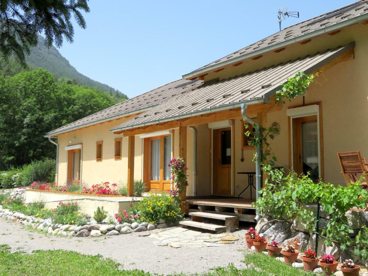 Chambres D'Hotes La Pierre D'Oran LʼArgentière-la-Bessée Dış mekan fotoğraf